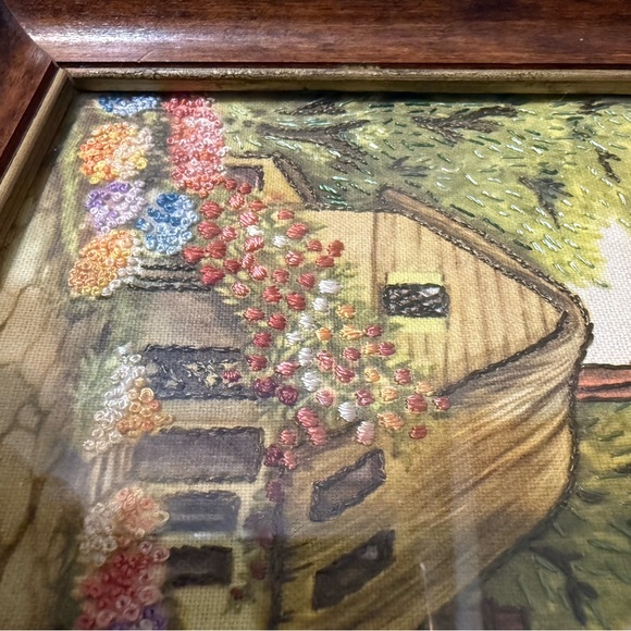 Set of Three Vintage Framed Cottage Prints on Fabric with Embroidered Flowers - Picture 8 of 12